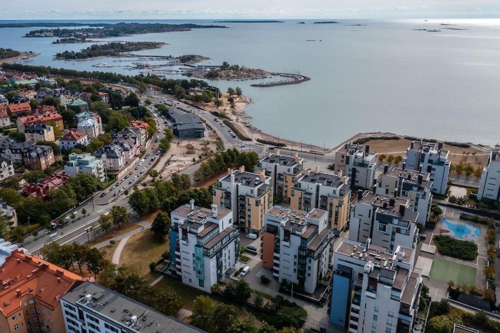 Spacious Home With Four Terrace, Sauna, Sea View Helsinki Exterior photo